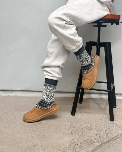Snowflake EU Wool Socks